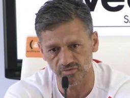 Nelson Vivas defendió con lágrimas a los jugadores de la Selección Nelson Vivas defendió con lágrimas a los jugadores de la Selección