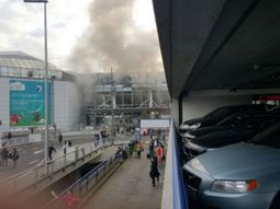 panico en bruselas: cierran el aeropuerto por dos explosiones panico en bruselas: cierran el aeropuerto por dos explosiones