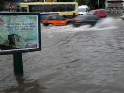 countries bajo agua: dios es justo, dijo ministro de scioli countries bajo agua: dios es justo, dijo ministro de scioli