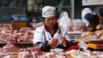China realizó la primera auditoría virtual de carne equina en el Frigorífico Clay. China realizó la primera auditoría virtual de carne equina en el Frigorífico Clay.