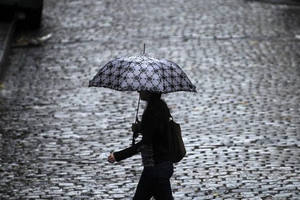 Probabilidades de lluvias durante la mañana pero luego mejorará el tiempo