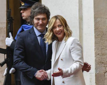 Indignación en Italia por el otorgamiento de la ciudadanía a Milei