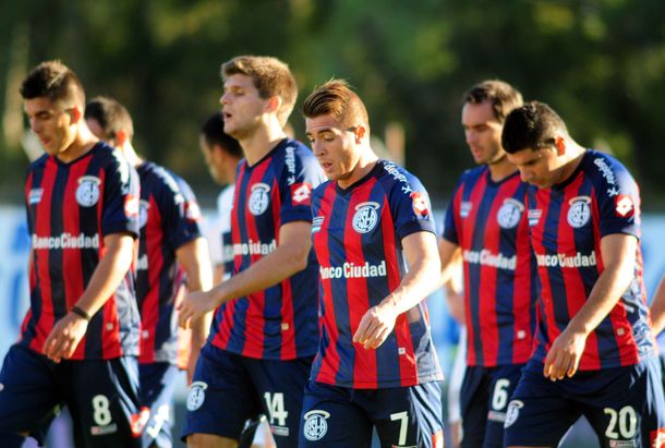 San Lorenzo no levanta, perdió con Gimnasia y no pudo acercarse a la punta
