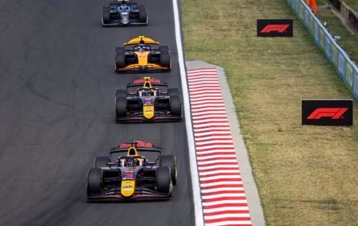 Así fue la electrizante definición de la Sprint de la Fórmula 2 entre Dunne y Pepe Martí