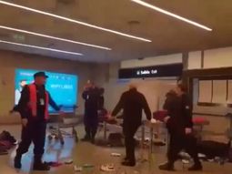 Así reaccionó un hombre al ser increpado por la AFIP en el aeropuerto
