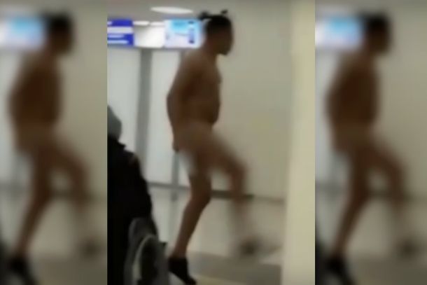 VIDEO: Un hombre se desnudó y se puso a bailar en un aeropuerto
