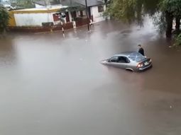 Así quedó una de las calles de Mar del Plata tras la tormenta Así quedó una de las calles de Mar del Plata tras la tormenta