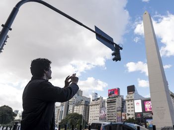 Cómo hacer para que los colores de tu club pinten el Obelisco