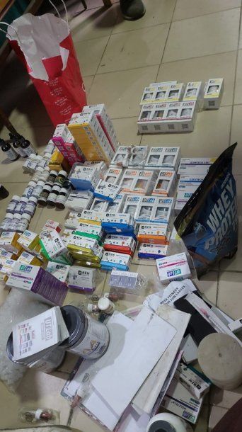 Dos detenidos por venta ilegal de medicamentos y anabólicos