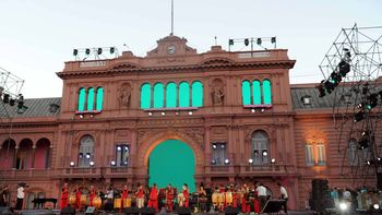 el gobierno celebra 31 anos de democracia y asegura que sera un fin de ano normal el gobierno celebra 31 anos de democracia y asegura que sera un fin de ano normal