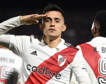 Pablo Solari sigue trabajando diferenciado e iría al banco contra Boca