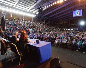 CFK: Este gobierno tiene el doble de planes sociales