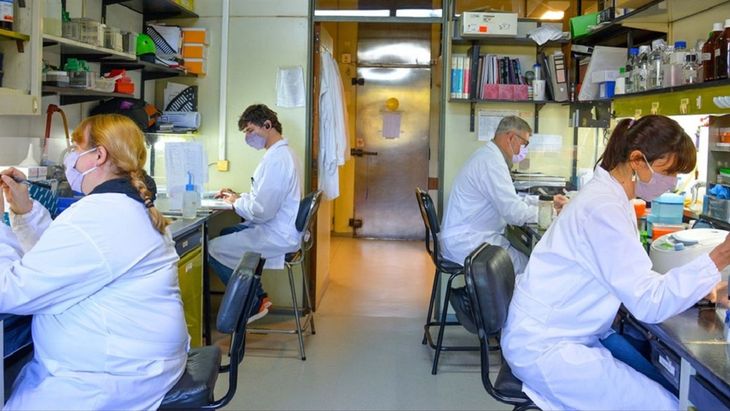 cientificos-conicet2jpg