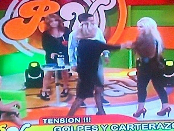 El carterazo que recibió Pradón