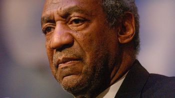 ordenan la detencion de bill cosby tras procesarlo por abuso sexual agravado ordenan la detencion de bill cosby tras procesarlo por abuso sexual agravado