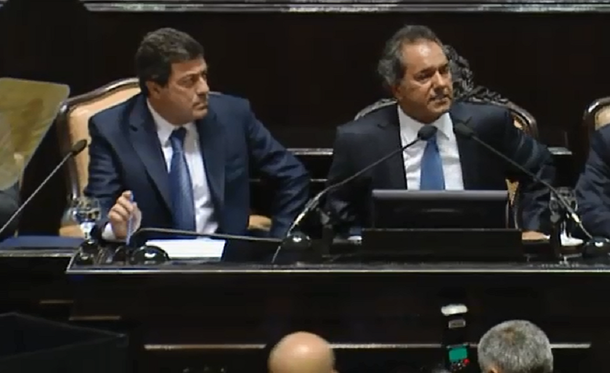 En su último discurso, Scioli piropeó a Mariotto a pesar de algún desencuentro