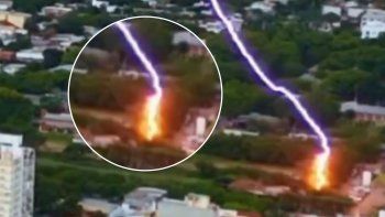 impresionantes imagenes: un rayo impacto en un hospital de chaco y provoco fuertes danos impresionantes imagenes: un rayo impacto en un hospital de chaco y provoco fuertes danos