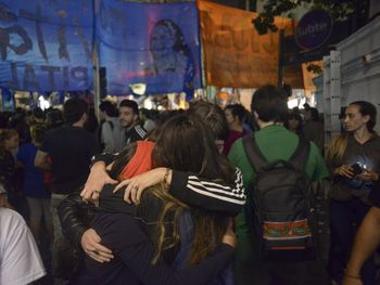 Scioli y Zannini saludaron a la militancia kirchnerista en Plaza de Mayo