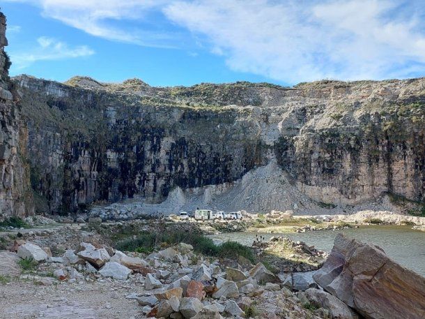 Chapadmalal: un hombre que hacía trekking cayó al vacío y murió