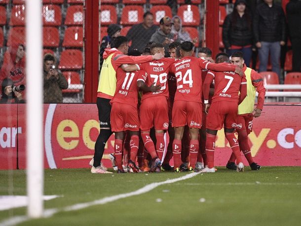 Las últimas noticias de Independiente hoy: Zielinski sueña con un campeón  de América y se ilusiona con una joya