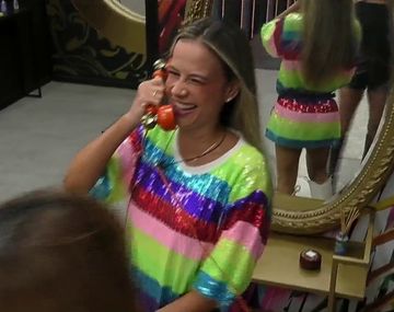 Pura emoción: sonó el teléfono dorado en Gran Hermano y llegaron los saludos familiares