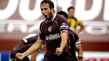 Izquierdoz ganó con un título con el Granate: la Copa Sudamericana 2013 Izquierdoz ganó con un título con el Granate: la Copa Sudamericana 2013