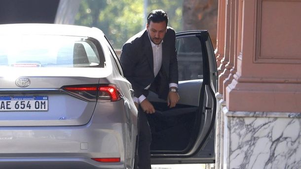 Quién es Ignacio Devitt, el futuro vicejefe de Gabinete del Gobierno de Javier Milei. Quién es Ignacio Devitt, el futuro vicejefe de Gabinete del Gobierno de Javier Milei.