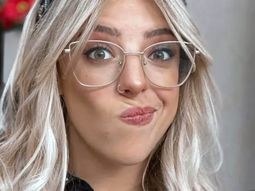 Nati Jota marca tendencia con la microbikini que le robó a su hermana