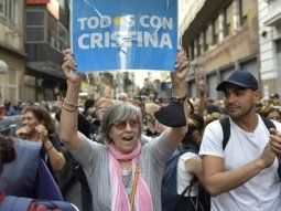 Se suspendió el acto en Parque Lezama y van a la casa de la Vice