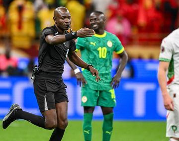 Escritorio histórico: declaran a Marruecos campeón y le sacan el título a Senegal