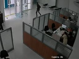 Un seguridad frustra un banco en Brasil Un seguridad frustra un banco en Brasil