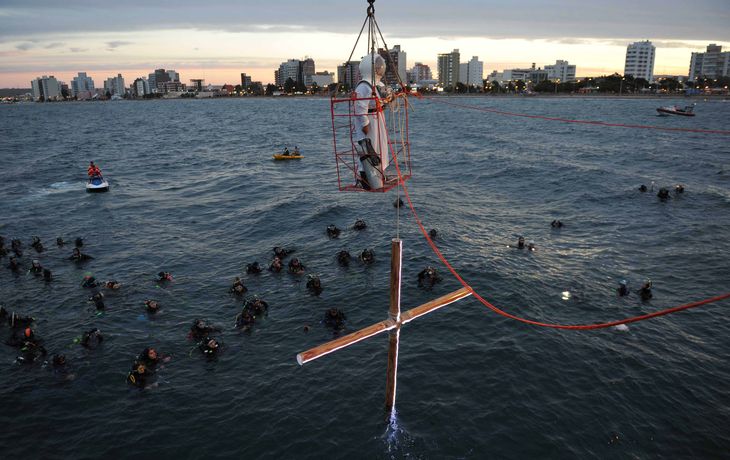 Vuelve el Vía Crucis Submarino