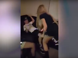 descubrio que su novio le era infiel y decidio filmar su cruel venganza descubrio que su novio le era infiel y decidio filmar su cruel venganza