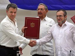 las farc y colombia firman esta tarde la paz luego de medio siglo de conflicto las farc y colombia firman esta tarde la paz luego de medio siglo de conflicto