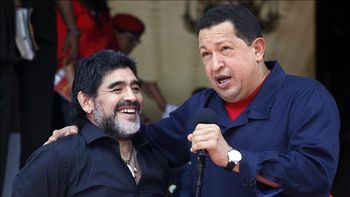 Chavez y Maradona Chavez y Maradona