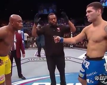Weidman derrotó a Silva en la última pelea del año