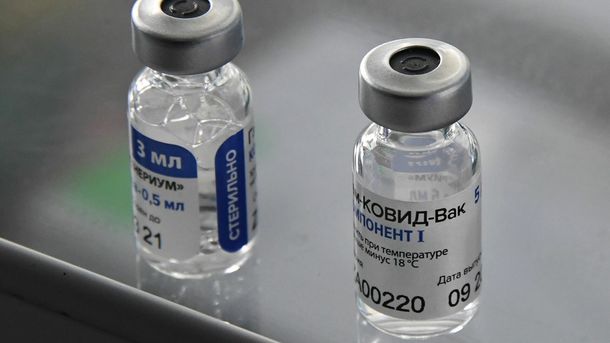 Rusia comenzó a probar en voluntarios la vacuna Sputnik Light