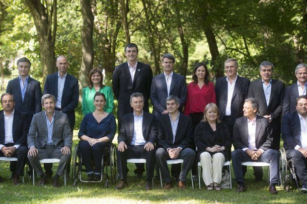 Macri y su gabinete de ministros