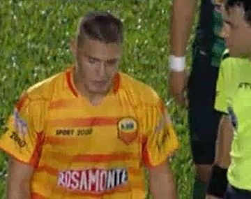 Stephan Ruggeri debutó en Primera y lo echaron en el primer tiempo