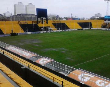 Se suspendió por el temporal el partido entre Olimpo y Gimnasia en Bahía Blanca