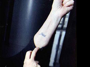 A los 72 años, actriz se tatuó el nombre de su nieta por un gran motivo