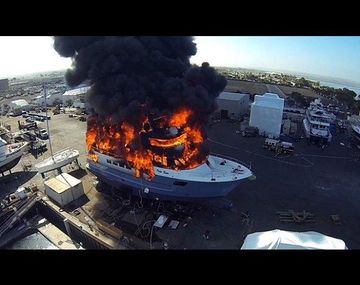 Así se prendió fuego un yate de 24 millones de dólares