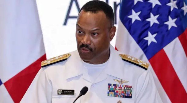 El jefe de Comando Sur de Estados Unidos vuelve a la Argentina