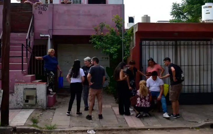 Encontró a su hijo muerto en un freezer, la bisabuela se enteró y falleció de un paro