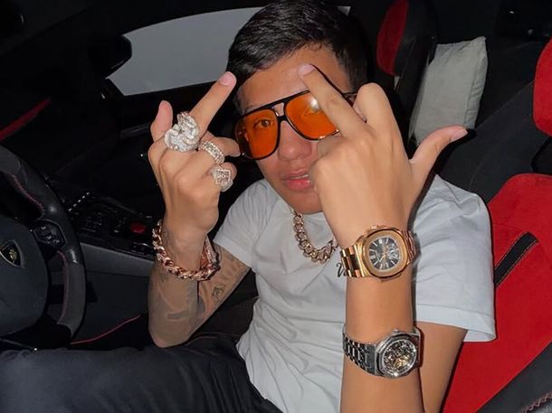 Extraditaron a Dehilan, un cantante chileno acusado de secuestros extorsivos e hijo de un peligroso narco