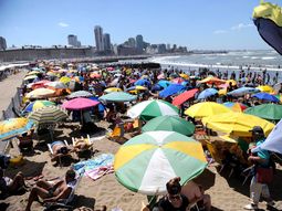 veranear en mar del plata cuesta hasta $1.000 por dia veranear en mar del plata cuesta hasta $1.000 por dia