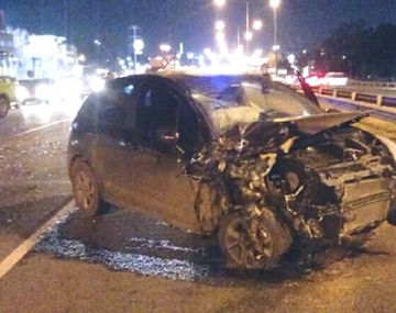 Un futbolista atropelló a un hombre que cambiaba la rueda de su auto y lo mató