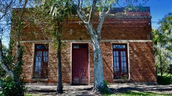 19 de Abril destaca por su ambiente sereno y sus construcciones coloniales. 19 de Abril destaca por su ambiente sereno y sus construcciones coloniales.