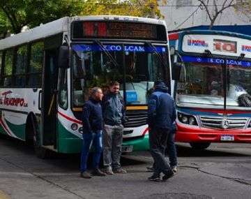 Anuncian un paro de nacional de colectivos para el próximo martes