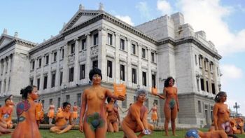 la despenalizacion del aborto, a punto de ser ley en uruguay